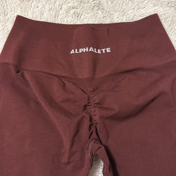 Alphalete Amplify Scrunched Leggings - Picture 2 of 4